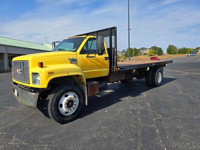 Image of GMC C7000 equipment image 3