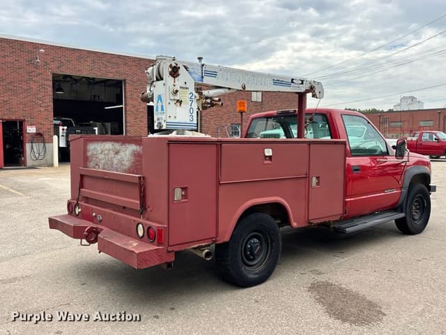 Image of GMC 2500 equipment image 4