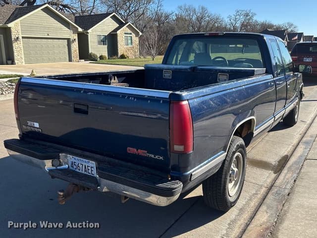 Image of GMC 2500 equipment image 4