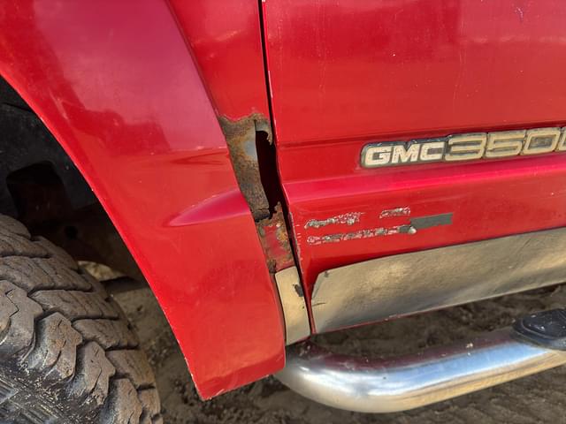 Image of GMC 3500 equipment image 2