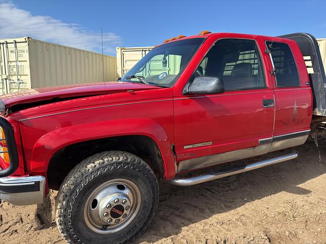 Image of GMC 3500 equipment image 1