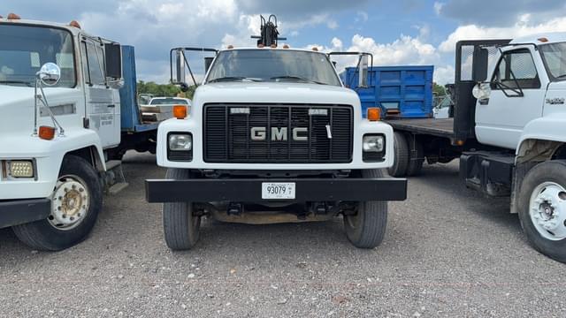 Image of GMC Topkick equipment image 1