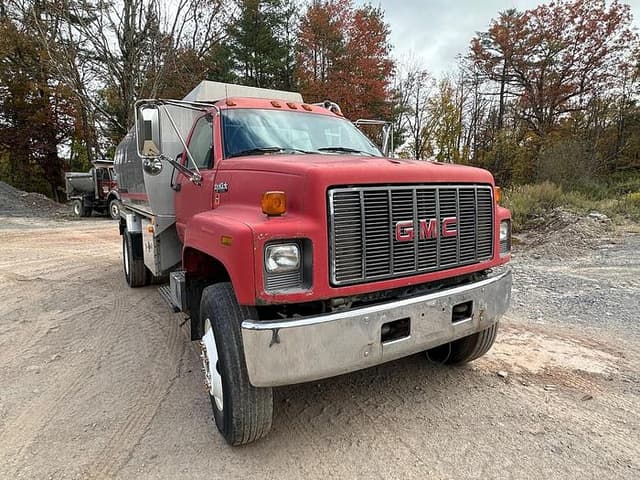 Image of GMC Topkick equipment image 4