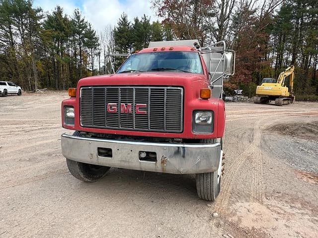 Image of GMC Topkick equipment image 2