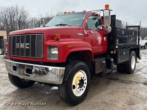 1995 GMC TopKick C7 Image