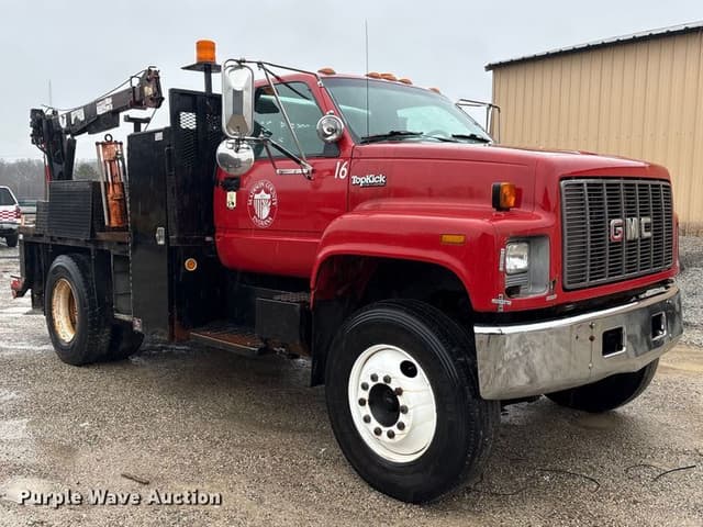 Image of GMC TopKick C7 equipment image 2