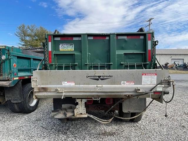 Image of GMC Topkick C7500 equipment image 4