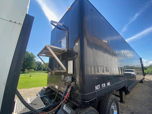 Image of Great Dane Enclosed Car Carrier equipment image 3