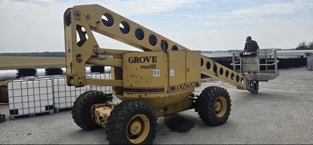 Image of Grove AMZ66XT equipment image 1