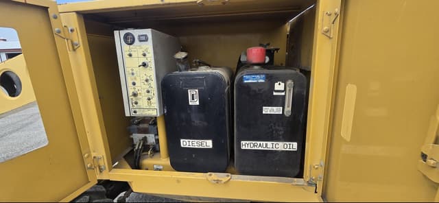 Image of Grove AMZ66XT equipment image 4