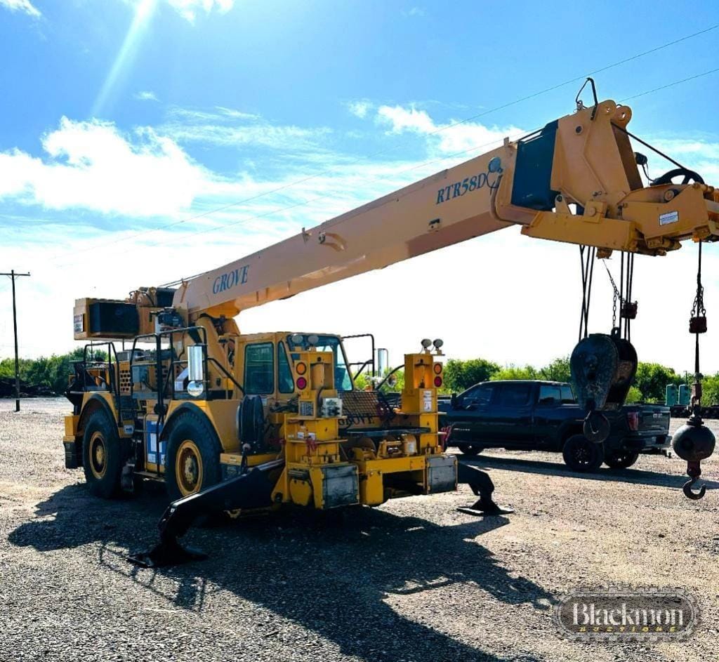 1995 Grove RTR58D Equipment Image0