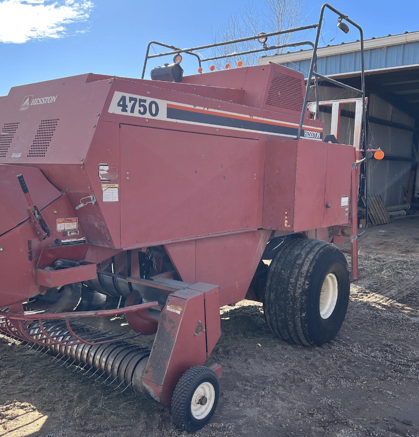 Main image Hesston 4750