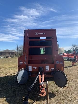 Image of Hesston 555T equipment image 2