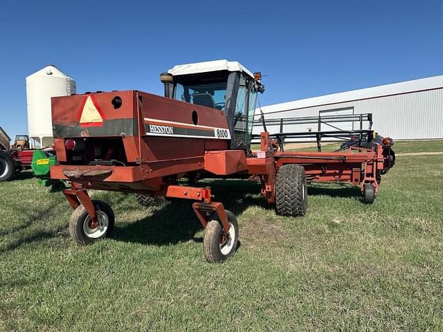 Image of Hesston 8100 equipment image 3