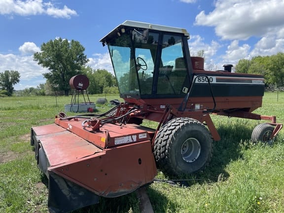 Main image Hesston 8500