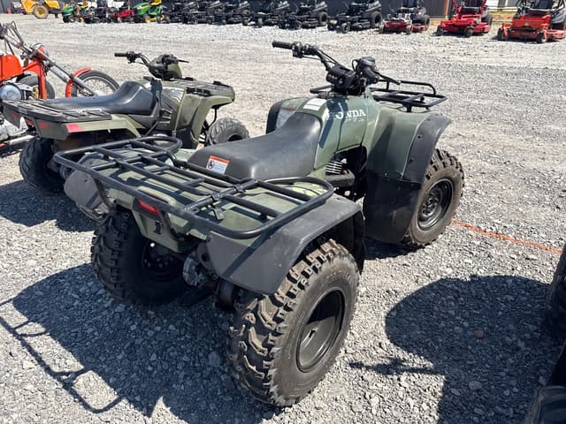 Image of Honda 300 equipment image 4