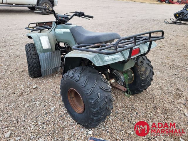 Image of Honda TRX300 equipment image 2