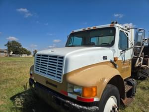 1995 International 4700 Image