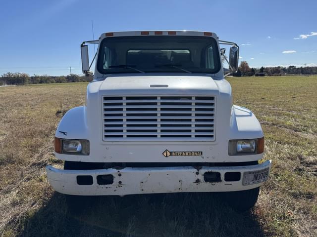 Image of International 4700 equipment image 1