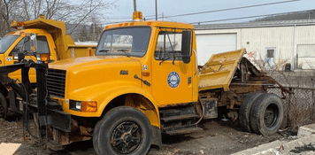 Main image International 4700