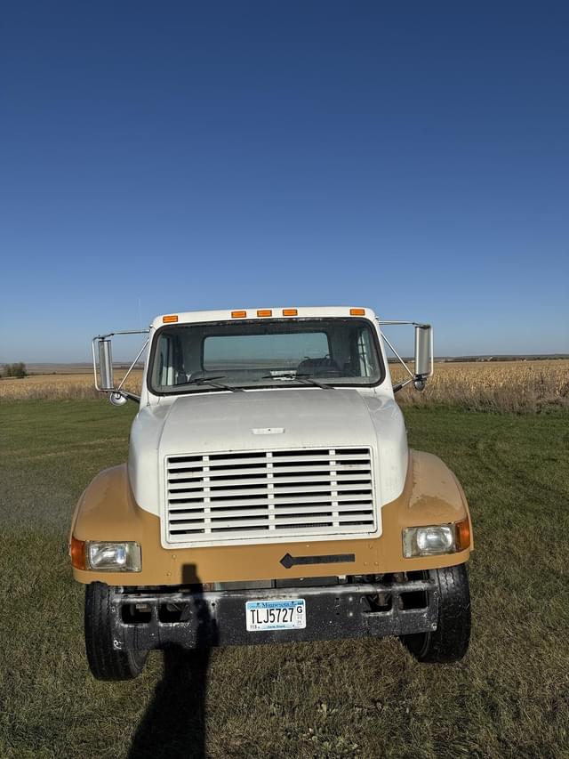 Image of International 4700 equipment image 1