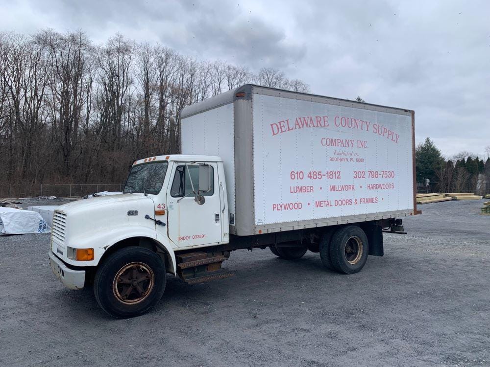 Main image International 4700