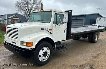 1995 International 4700 Equipment Image0