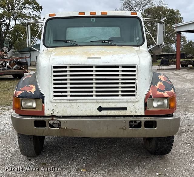 Image of International 4700 equipment image 1