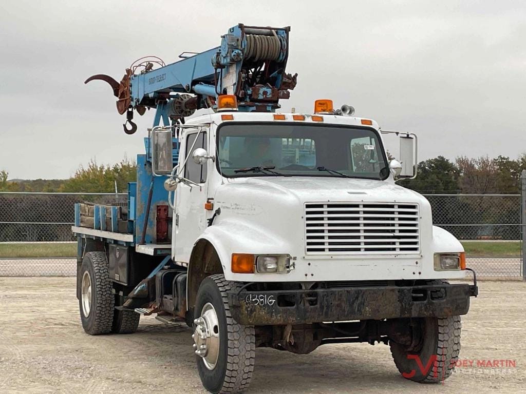 Main image International 4800