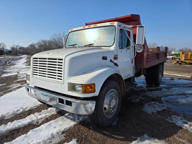 Image of International 4900 equipment image 1