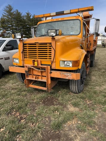 Main image International 4900