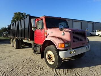 Main image International 4900DT