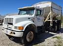 1995 International 4900 Image