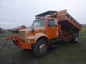 1995 International 4900 Image