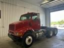 1995 International 8100 Image