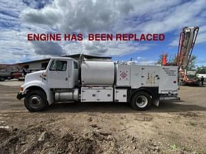 1995 International 8100 Image