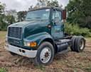 1995 International 8100 Image
