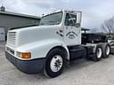 1995 International 8200 Image