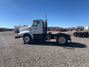 1995 International 8200 Image