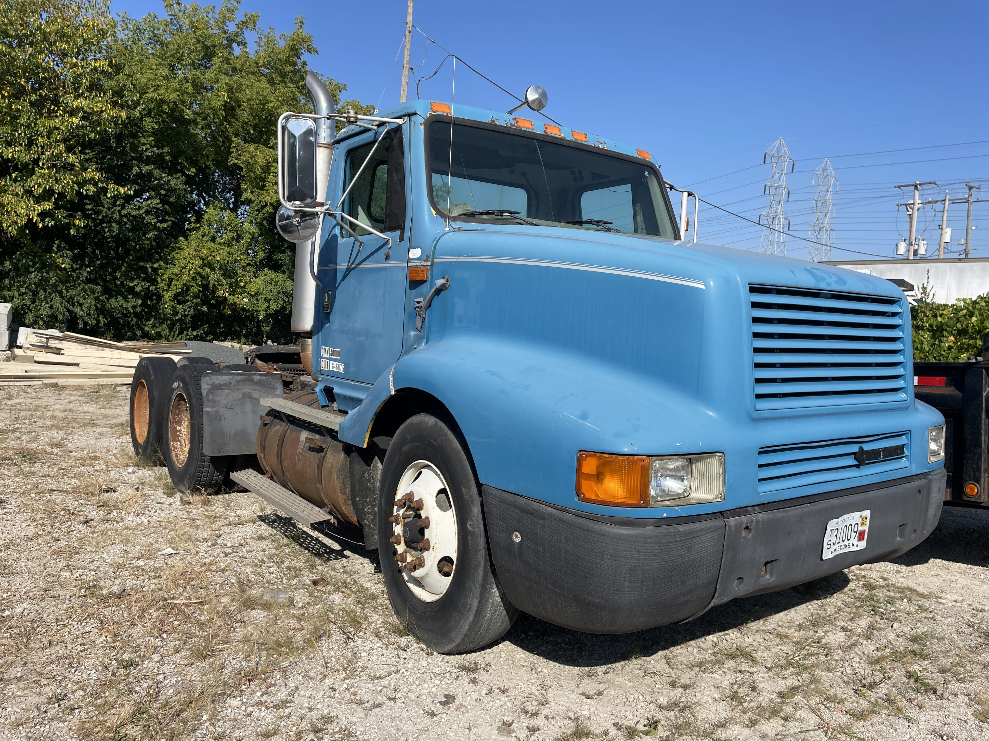 Main image International 8200