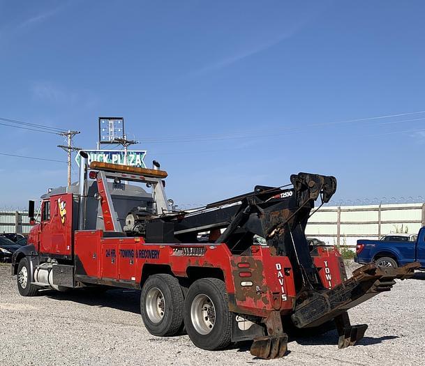 Image of International 9400 equipment image 2