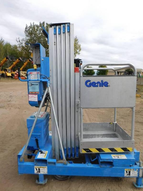 Image of Genie IWP-24 equipment image 2