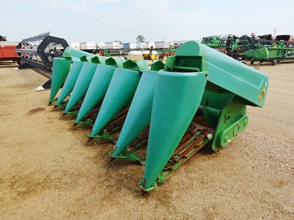 Image of John Deere 693 Primary image