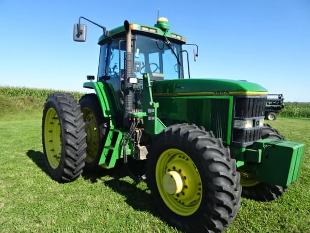 Image of John Deere 7800 equipment image 3