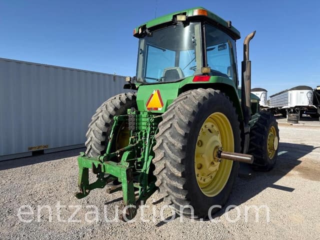 Image of John Deere 8300 equipment image 4