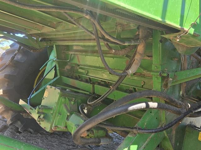 Image of John Deere 9500 equipment image 2