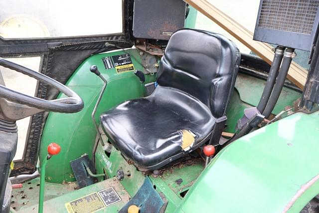 Image of John Deere 1070 equipment image 3