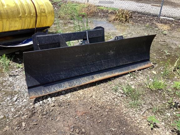 1995 John Deere 72" Front Blade Equipment Image0