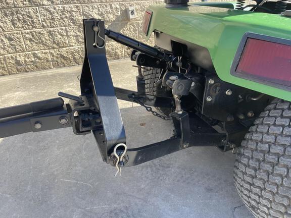 Image of John Deere 425 equipment image 3