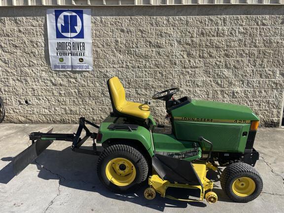 Image of John Deere 425 equipment image 1